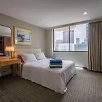 Cosy, Spacious Master Bedroom, City Center Downtown Condominium