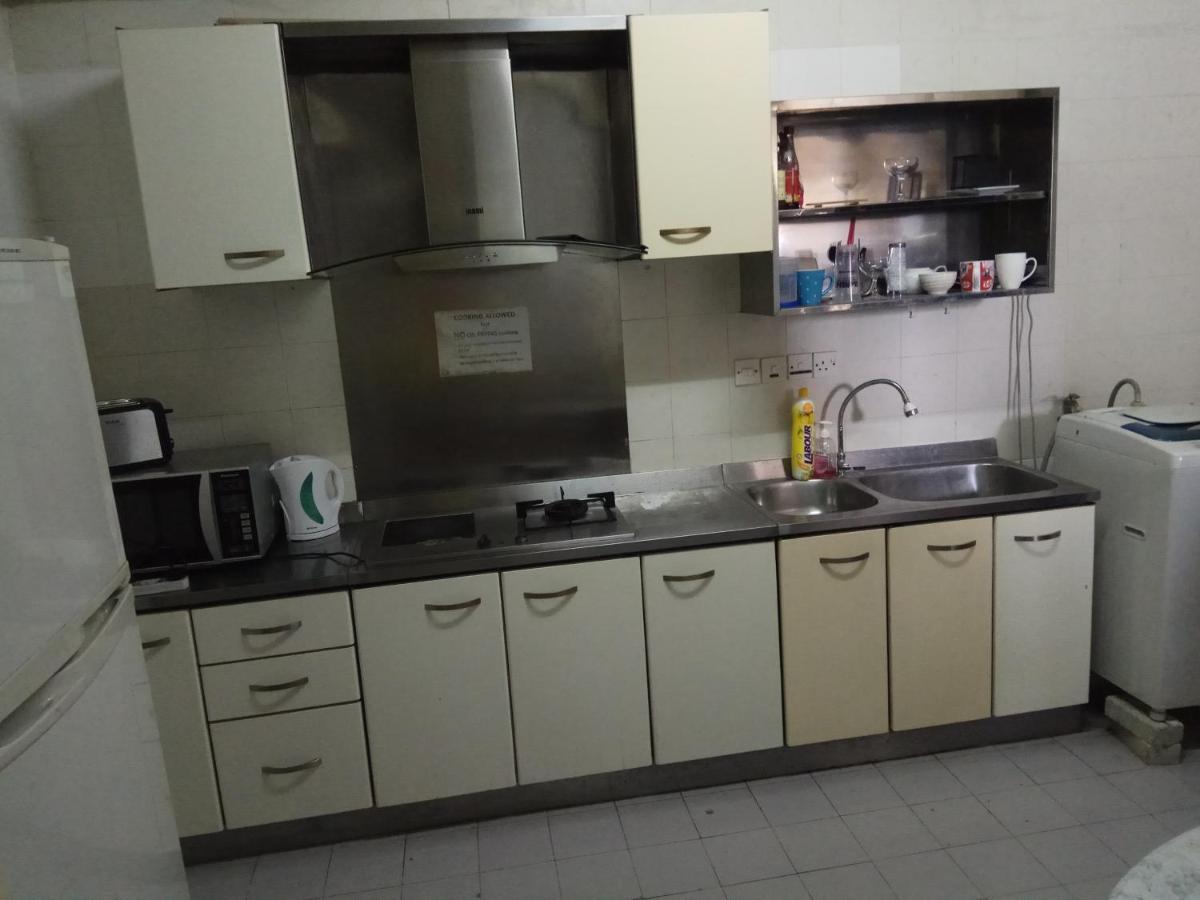Pangsapuri Cosy, Spacious Master Bedroom, City Center Downtown Condominium
